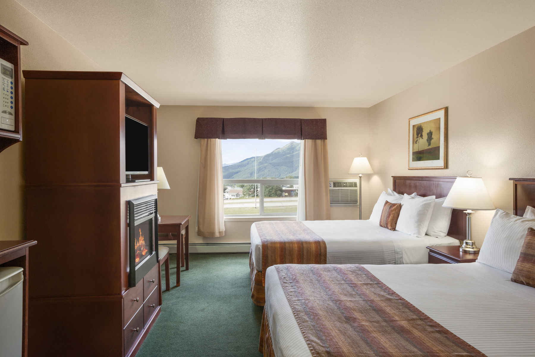 Grande Cache Inn & Suites Exterior photo